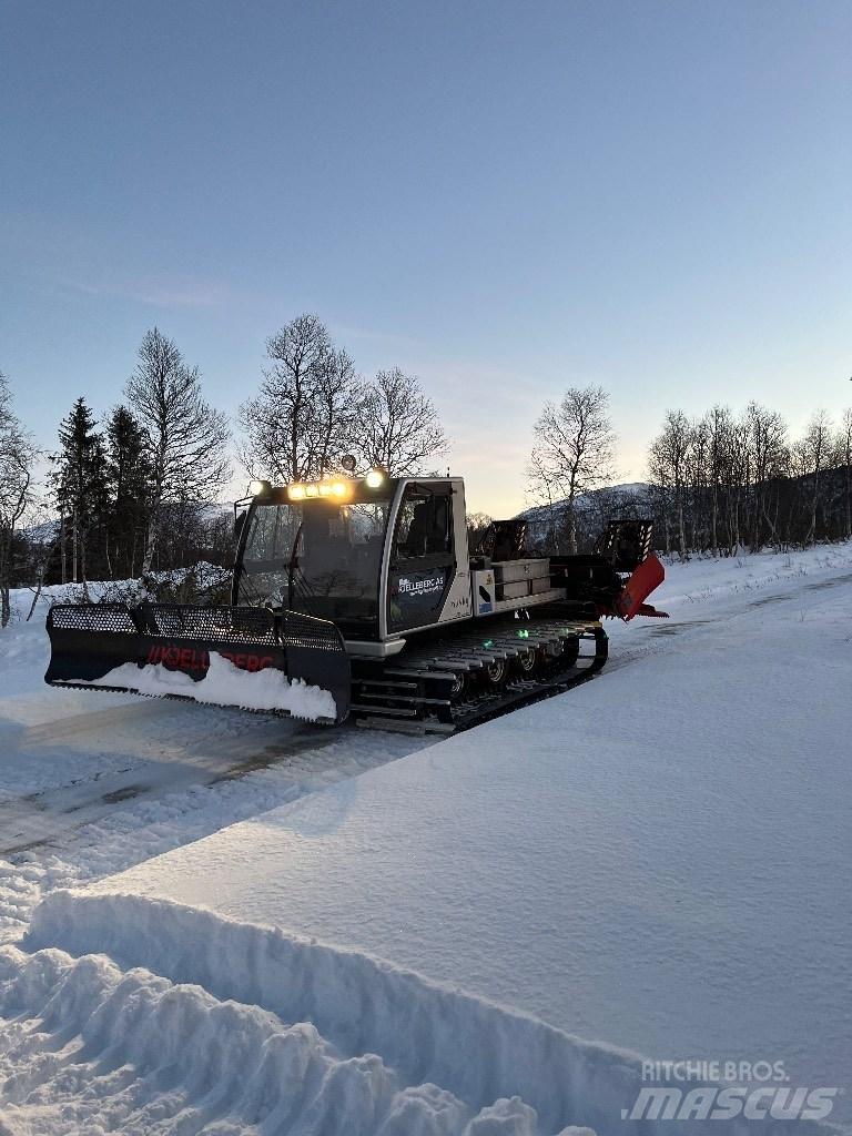Prinoth Husky 鏟雪車