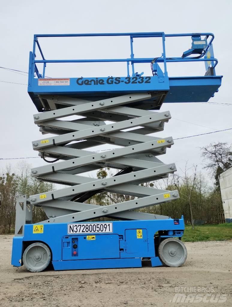 Genie GS 3232 剪式升降機