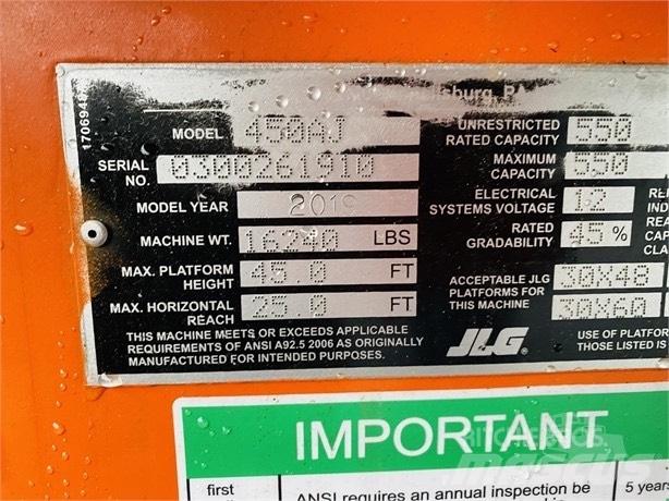 JLG 450 A 曲臂高空作業車
