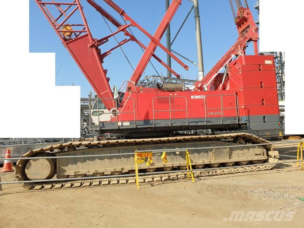Kobelco CKE 2500 履帶式起重機