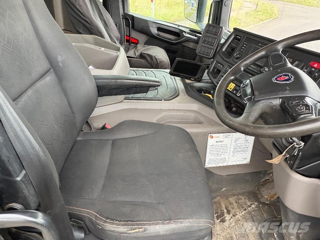 Scania XT450 傾卸式卡車