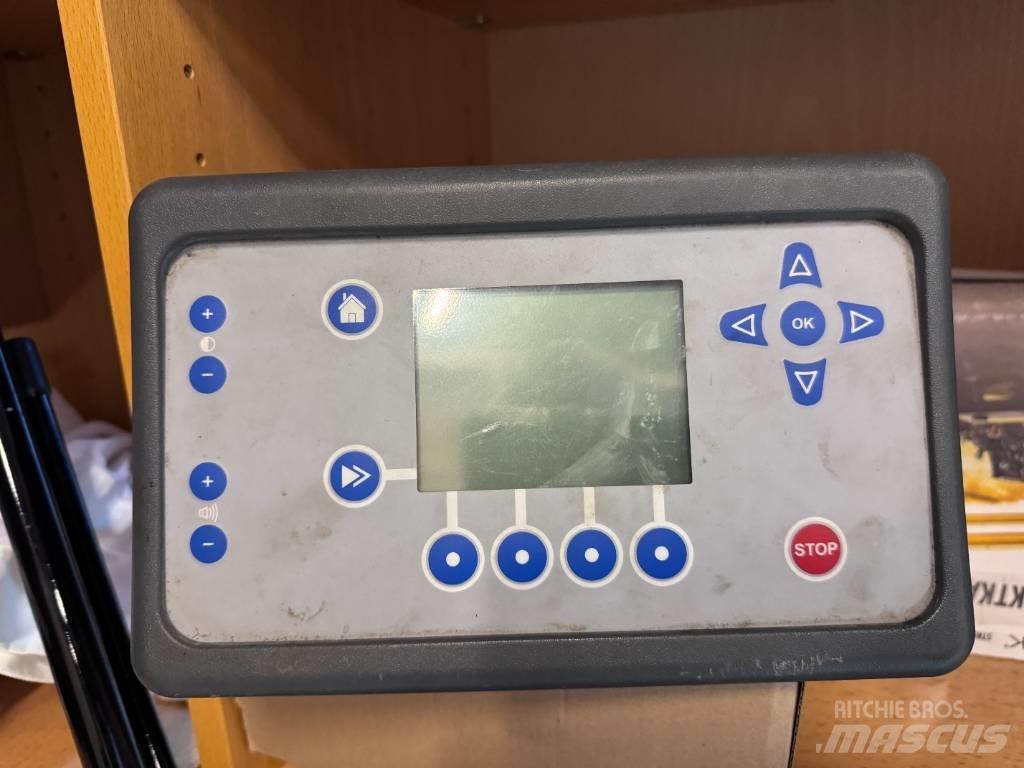 Kverneland 7740 C 包裝機