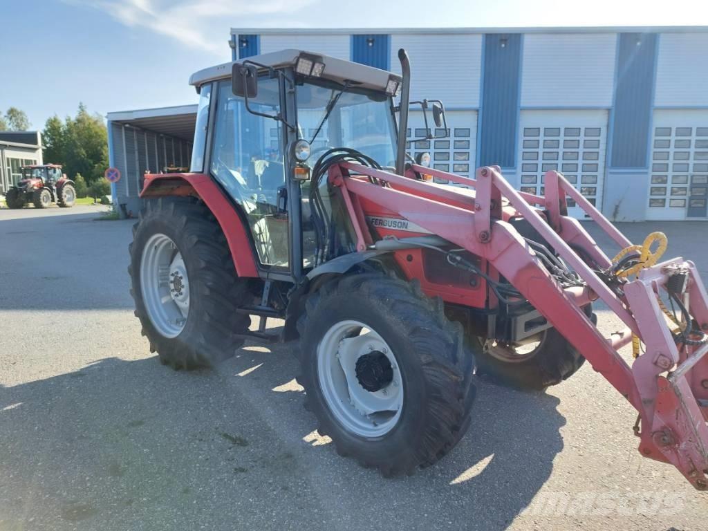 Massey Ferguson 4245 曳引機