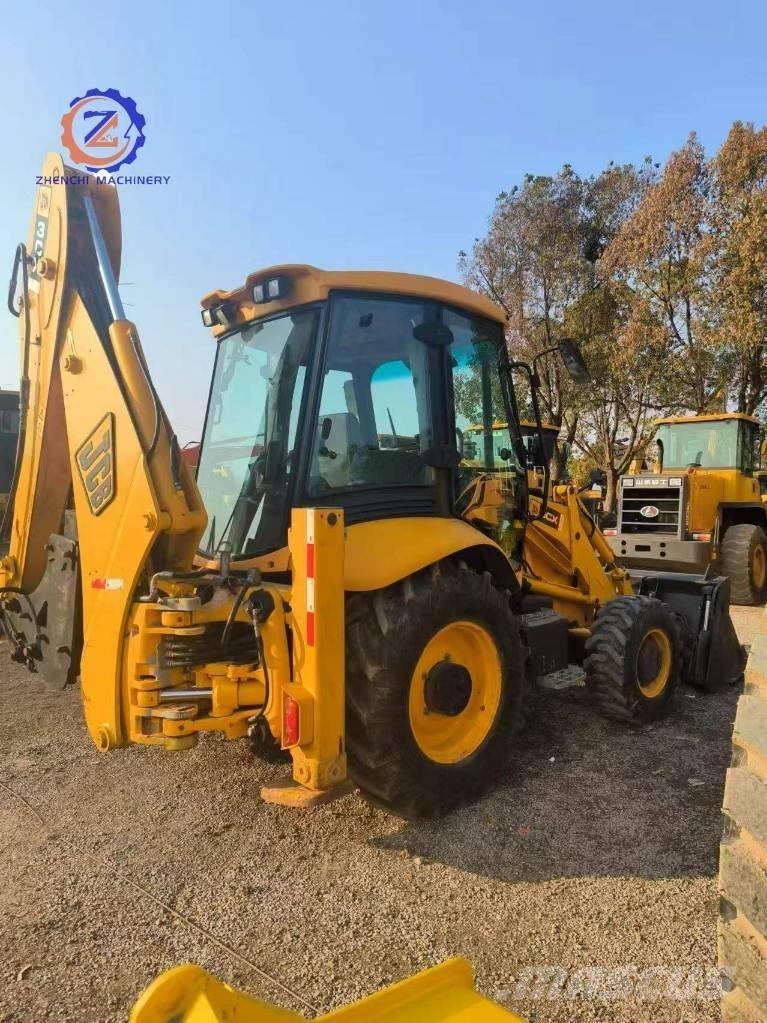 JCB 3 CX 反鏟裝載機