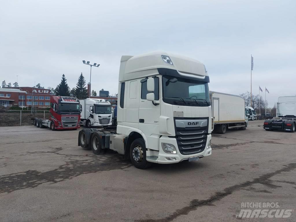DAF XF 480 FTS 曳引機組件