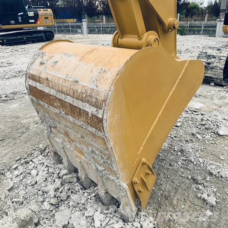 CAT 320 D 履帶式 挖土機/掘鑿機/挖掘機