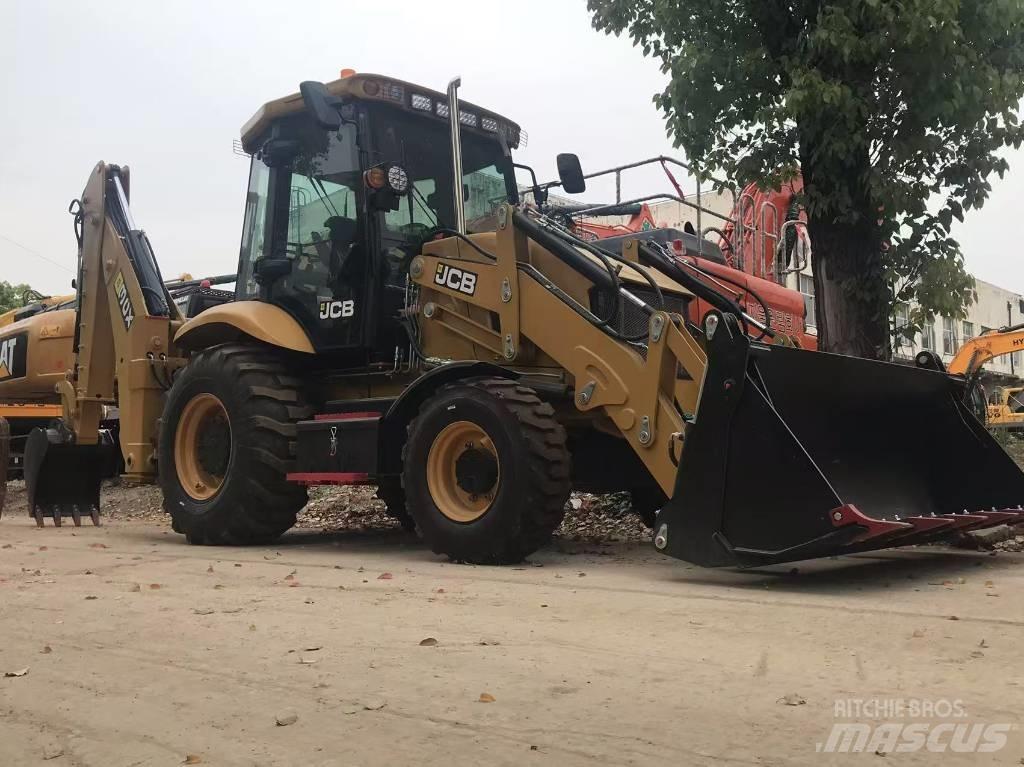 JCB 3 CX 反鏟裝載機