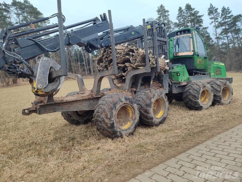 John Deere 1010 E 集運機