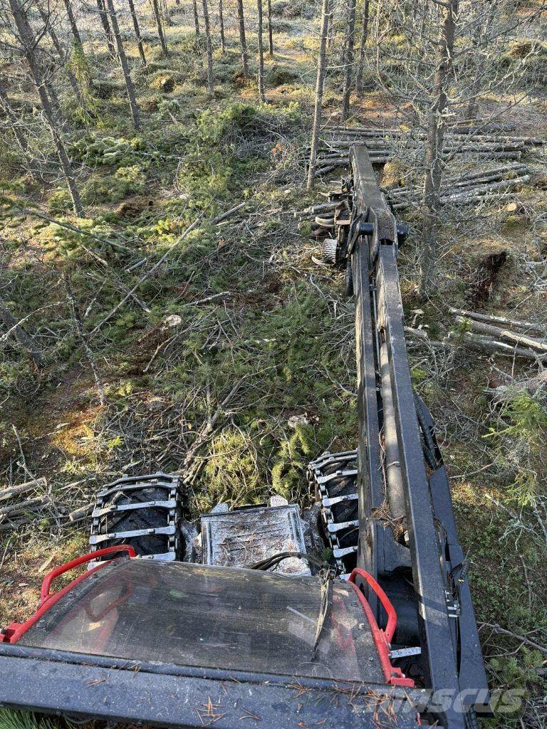 Komatsu 901 收穫機