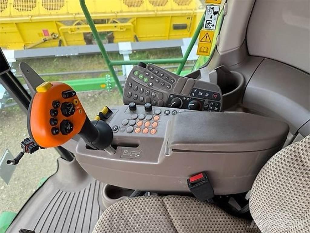 John Deere T560i 聯合收穫機