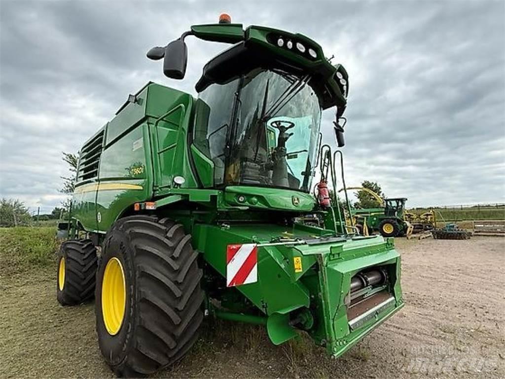John Deere T560i 聯合收穫機