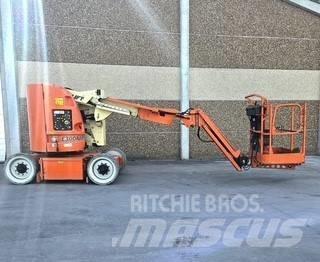 JLG E 300 AJP 曲臂高空作業車