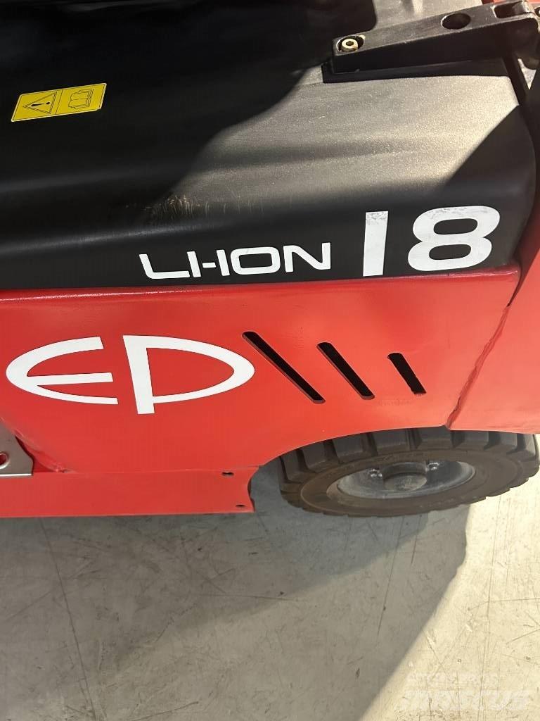 EP EFL 181 電動堆高機