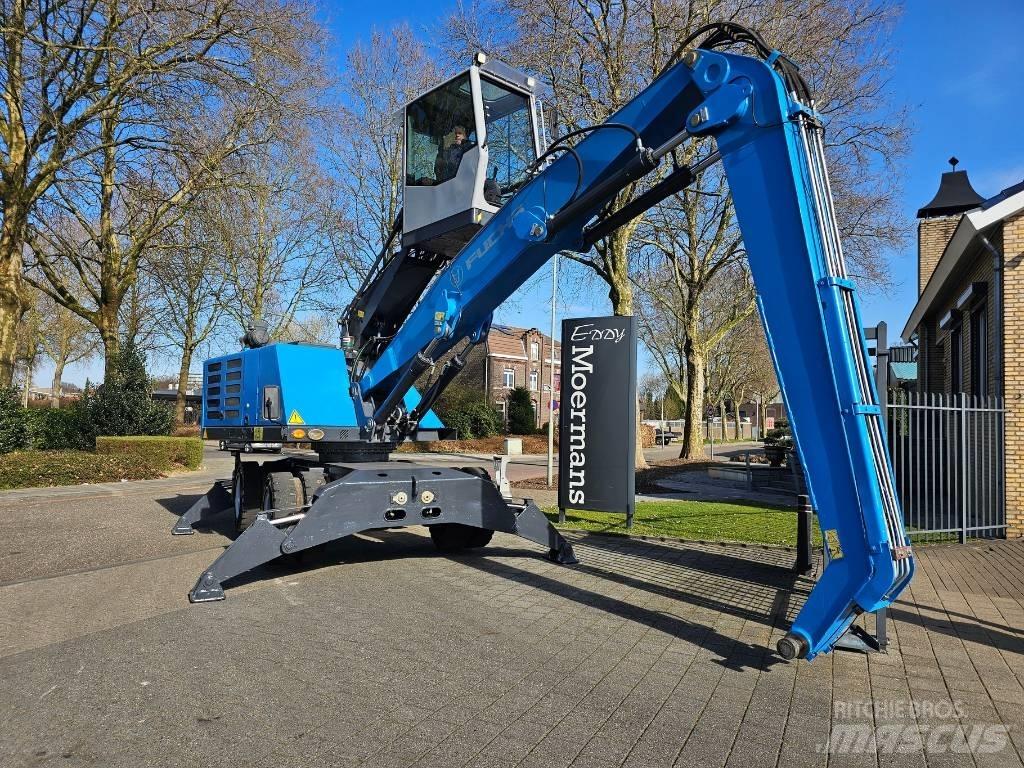 Fuchs MHL 320 廢棄物/工業用操作車