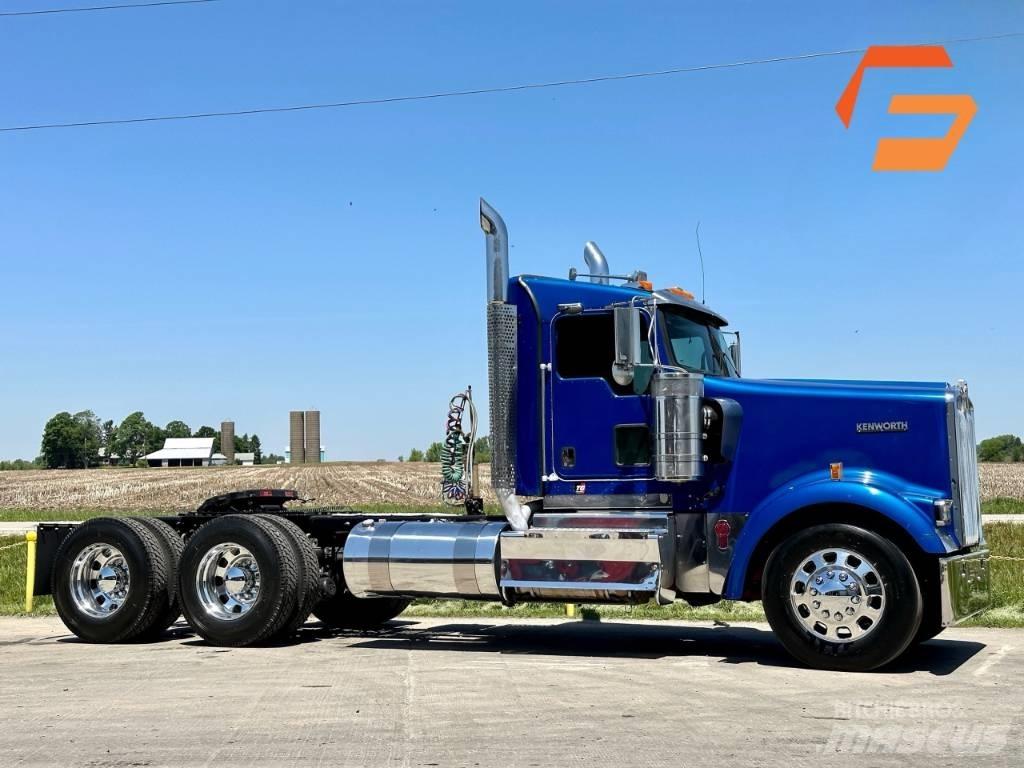 Kenworth W 900 曳引機組件