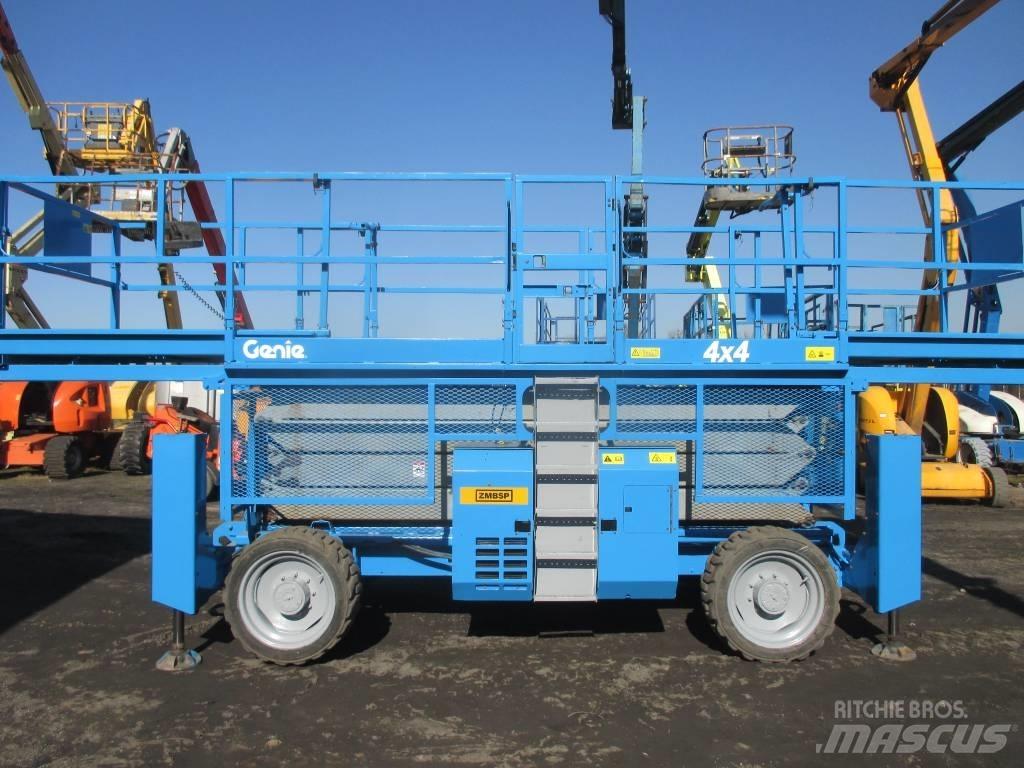 Genie GS 4390 RT 剪式升降機
