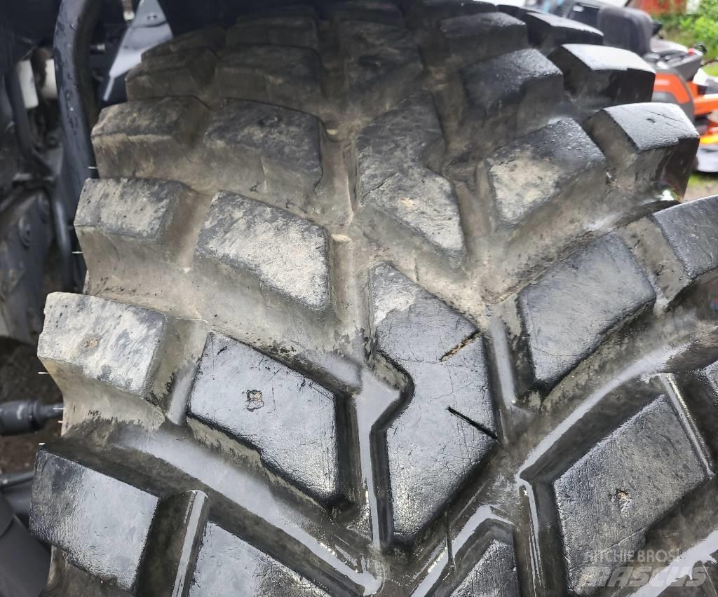 Valtra T 235 D 曳引機