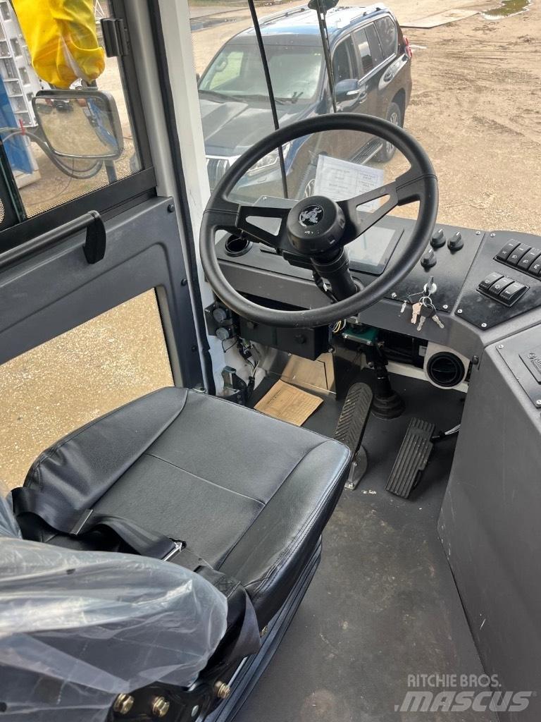 XCMG XPT70K 終端式曳引機