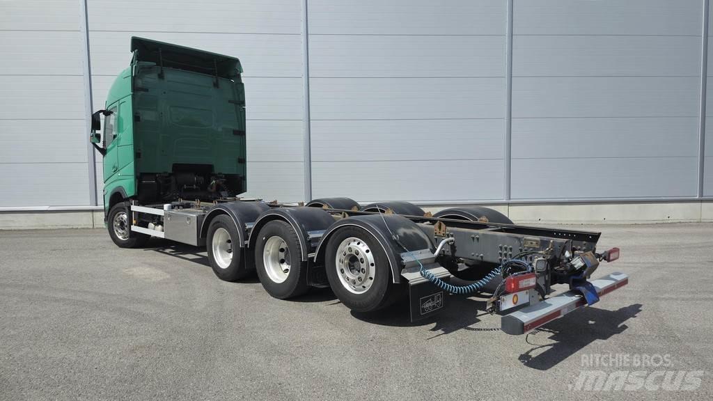 Volvo FH 商用底盤車