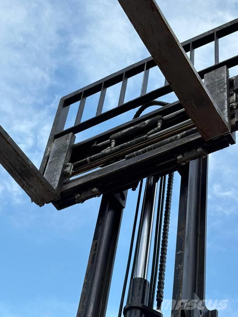 Manitou ME425 電動堆高機