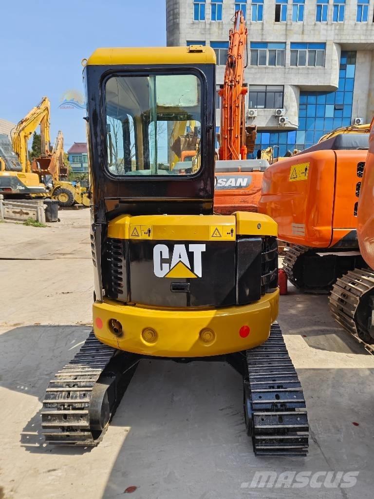 CAT 304 小型挖土機/掘鑿機<7t(小型挖掘機)