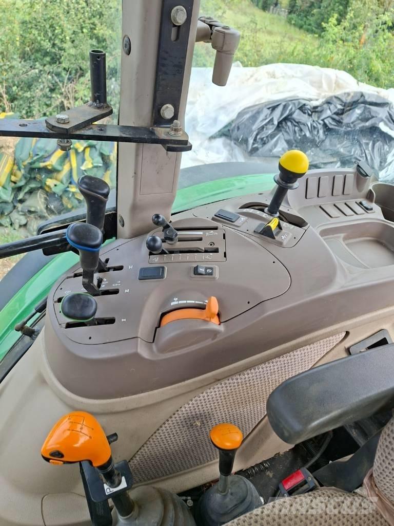 John Deere 5115M 曳引機