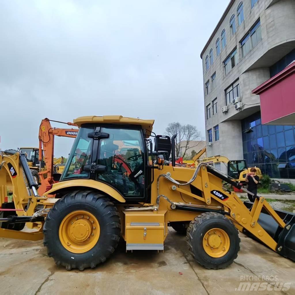 CAT 420 反鏟裝載機