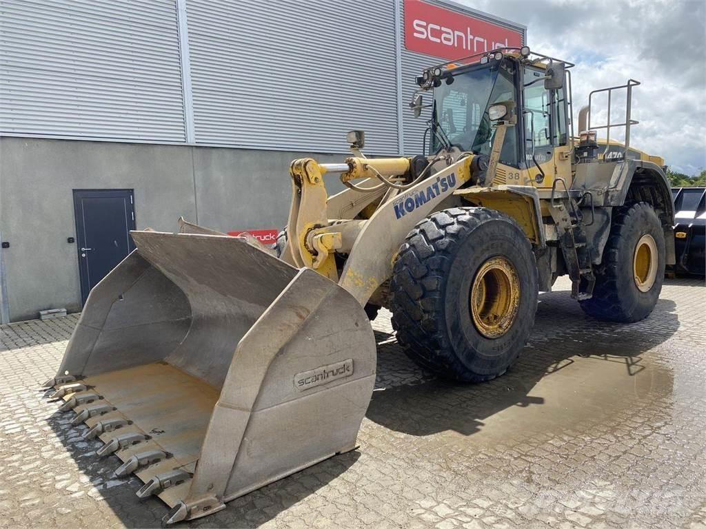 Komatsu WA470-7 輪胎式裝載機