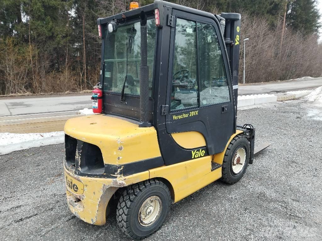 Yale GDP30VX E2345 柴油卡車