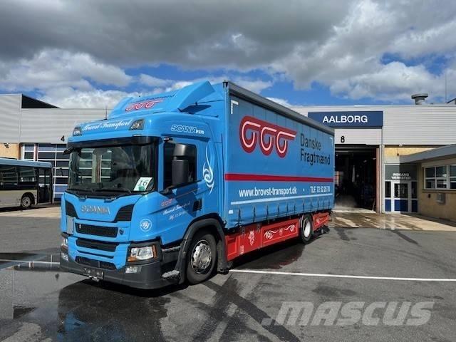Scania P 370 篷布卡車