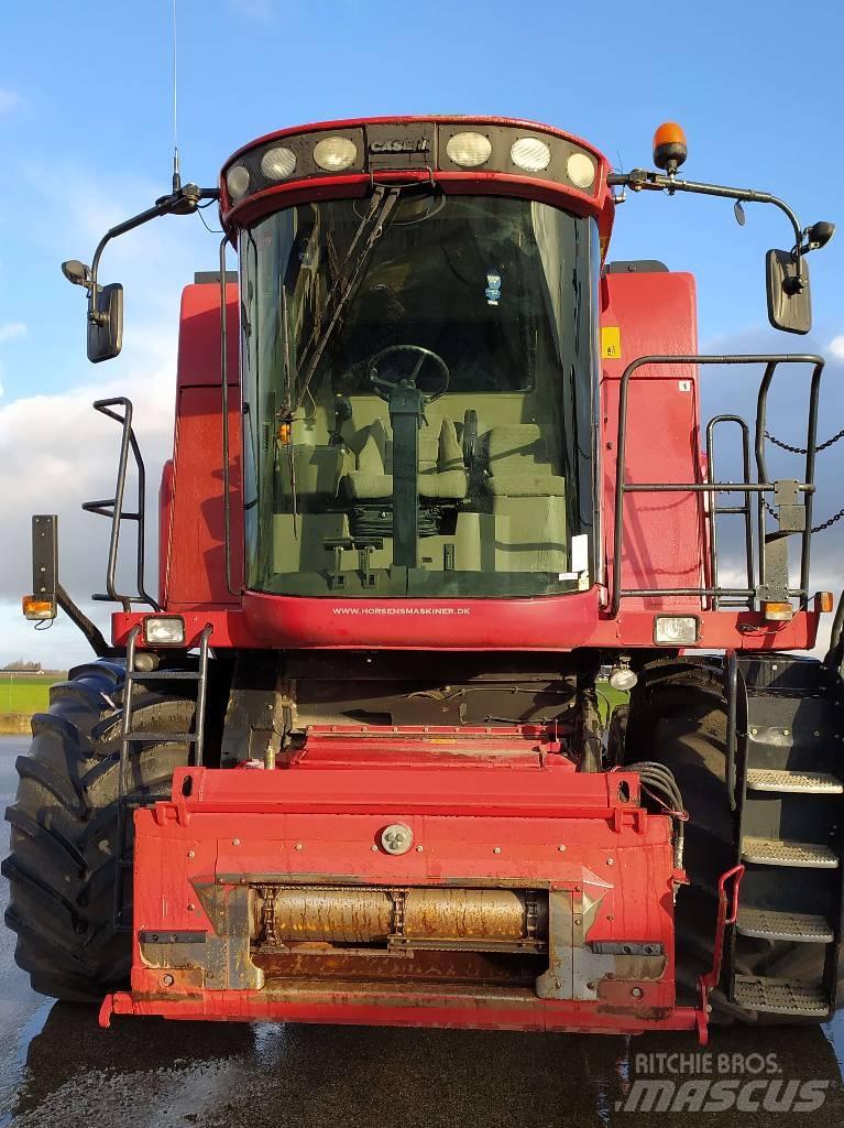 Case IH 7088 聯合收穫機