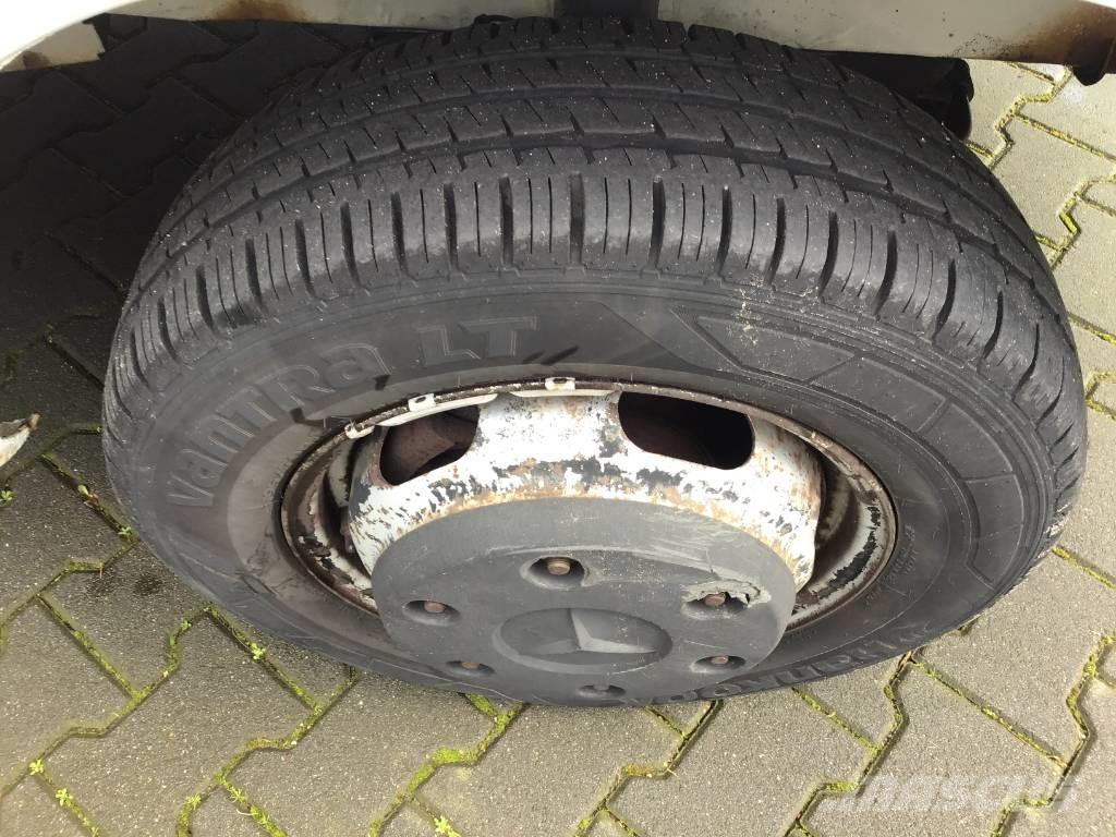 Mercedes-Benz 416 曳引機組件
