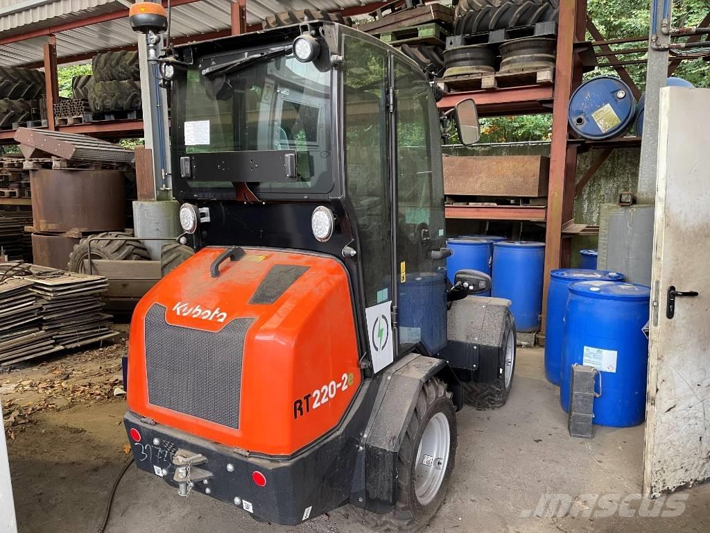 Kubota RT220-2e 輪胎式裝載機