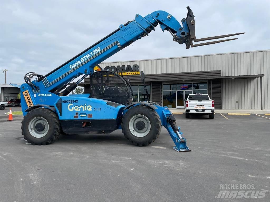 Genie GTH 1256 伸縮臂操作車