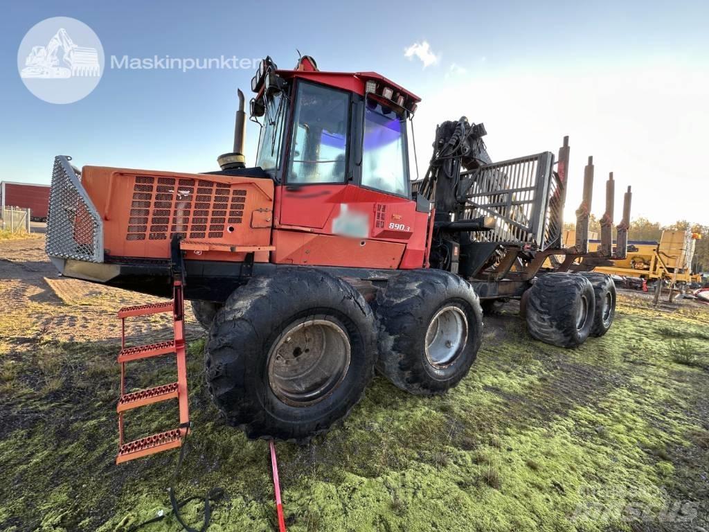 Valmet 890.3 集運機