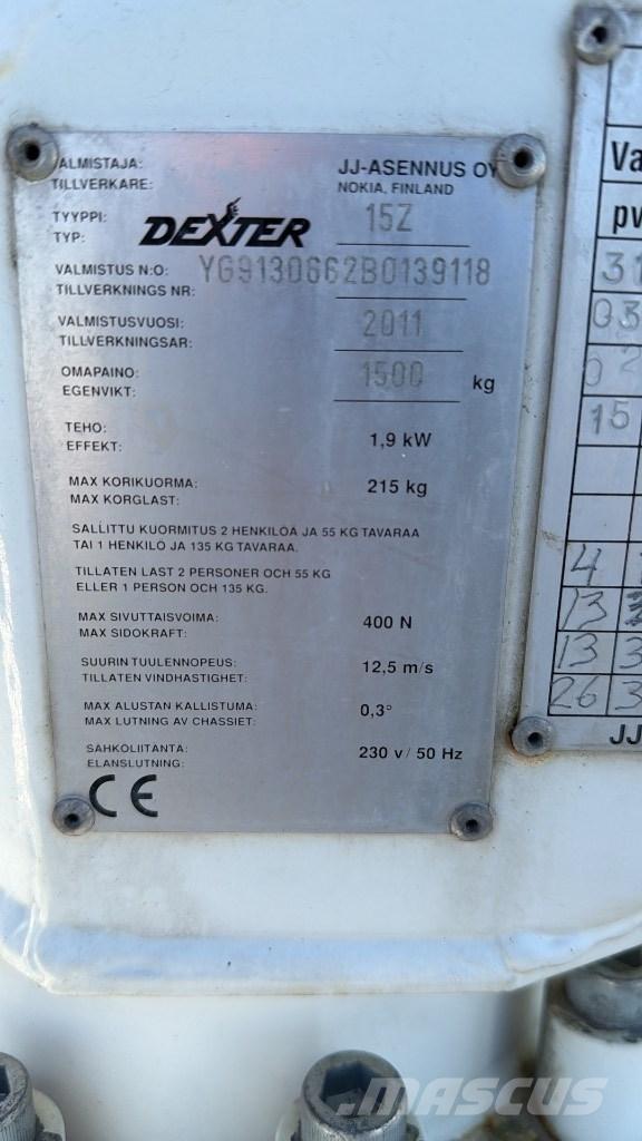 Dexter 15 Z 拖車裝載高空作業平台