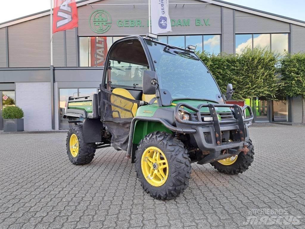 John Deere Gator 全地形車