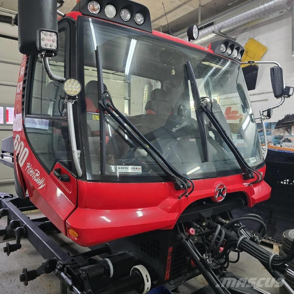 Kässbohrer PB 600 鏟雪車