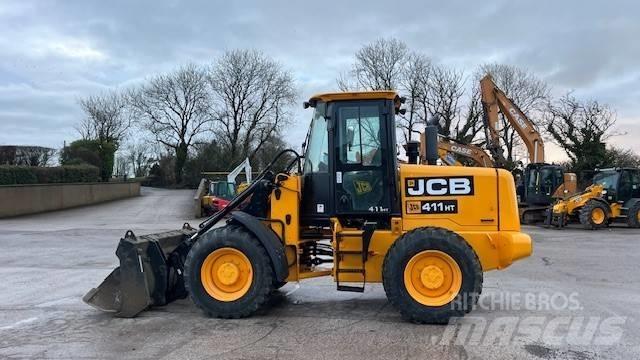 JCB 411 輪胎式裝載機
