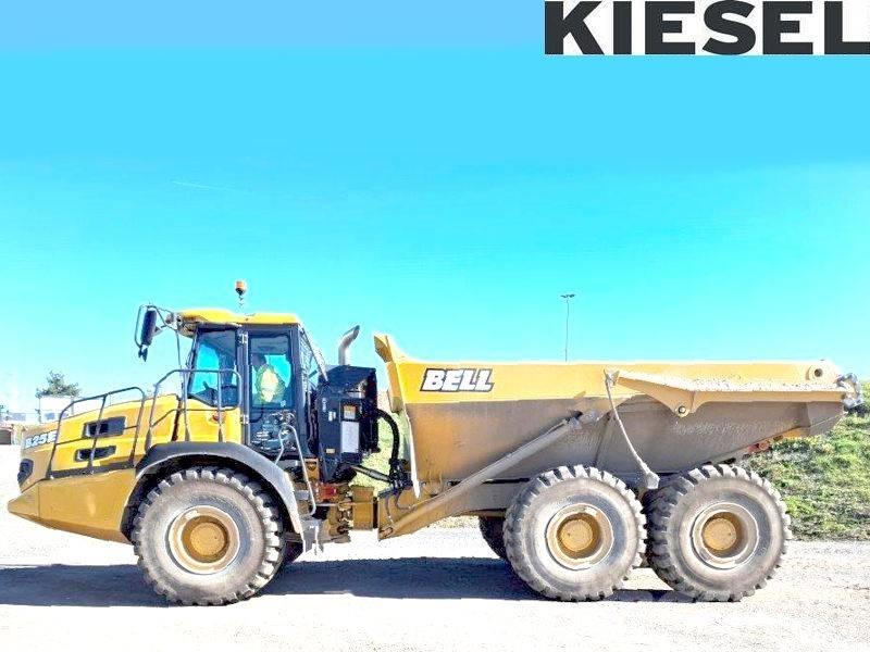Bell B 25 E 鉸接式起吊車