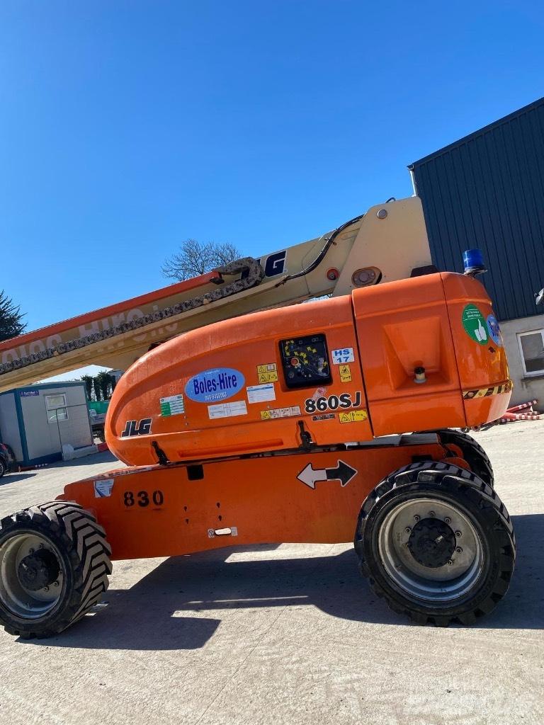 JLG 860 伸縮臂高空作業車