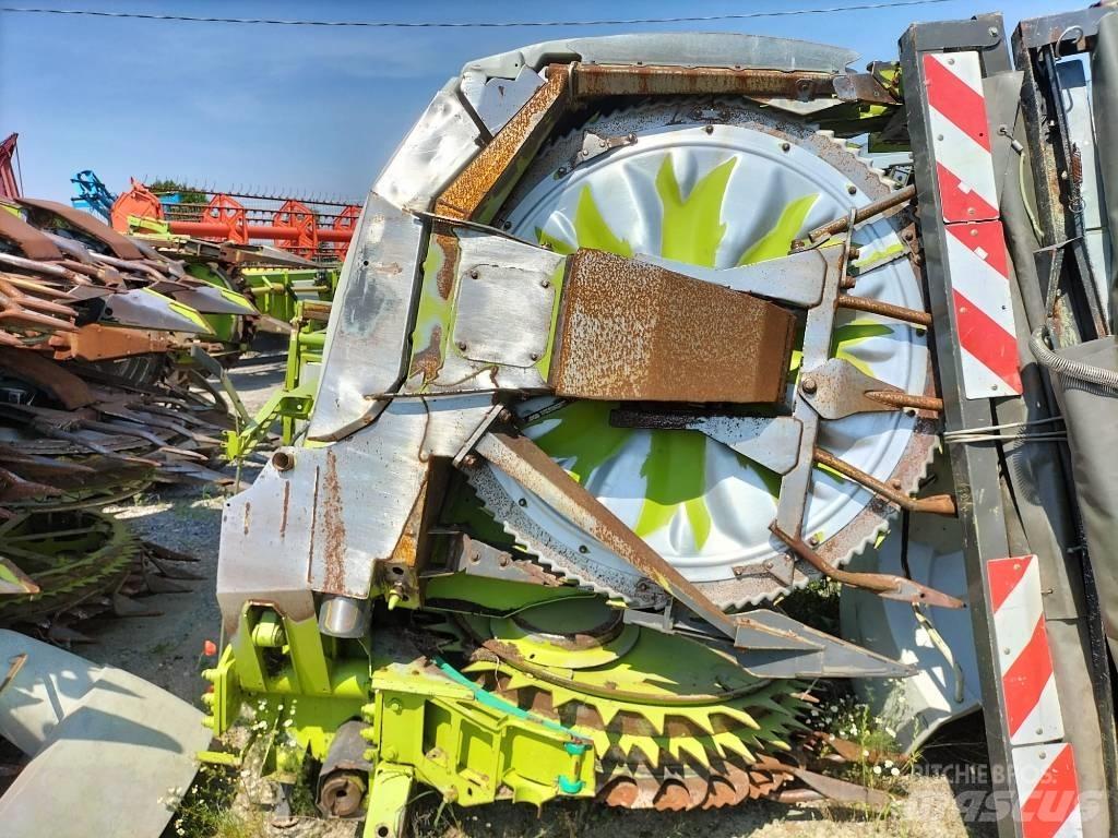 CLAAS Orbis 600 自走式飼料採集機