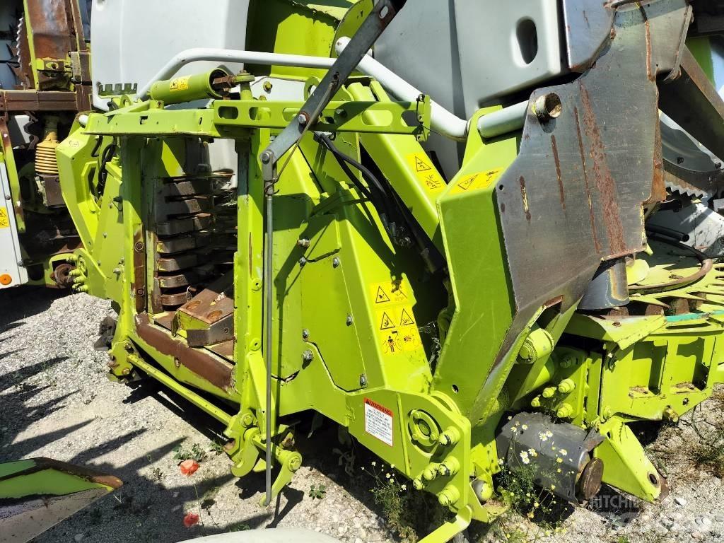 CLAAS Orbis 600 自走式飼料採集機