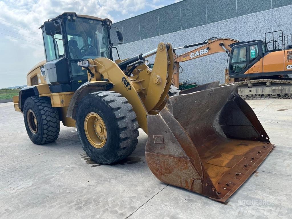 CAT 938 K 輪胎式裝載機