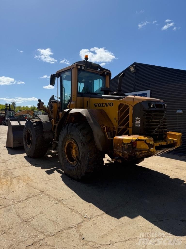 Volvo L 110 F 輪胎式裝載機