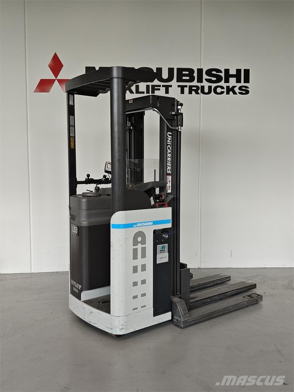 Atlet ATF 自走式堆積機