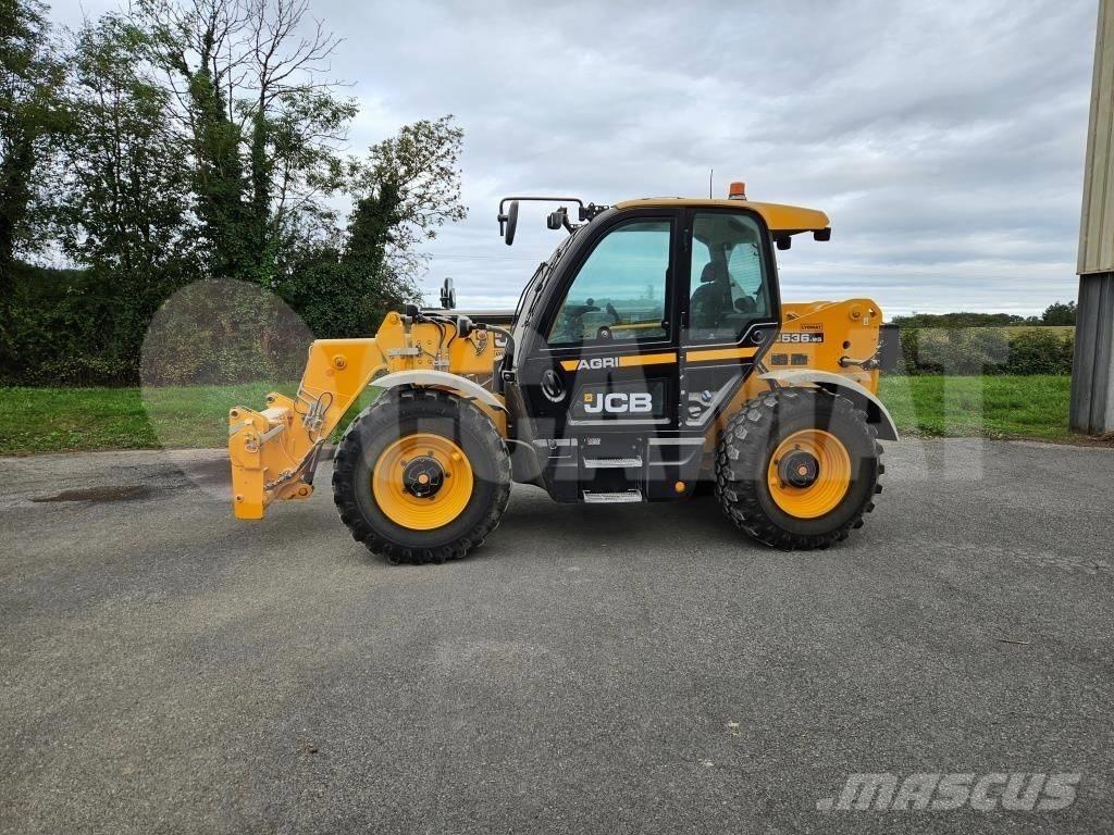 JCB 536-95 Agri Plus 伸縮臂操作車
