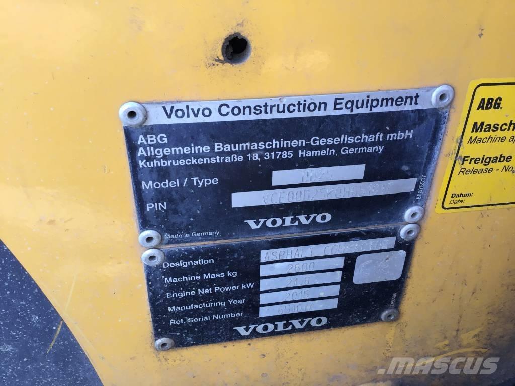 Volvo DD 25 雙輪滾壓機