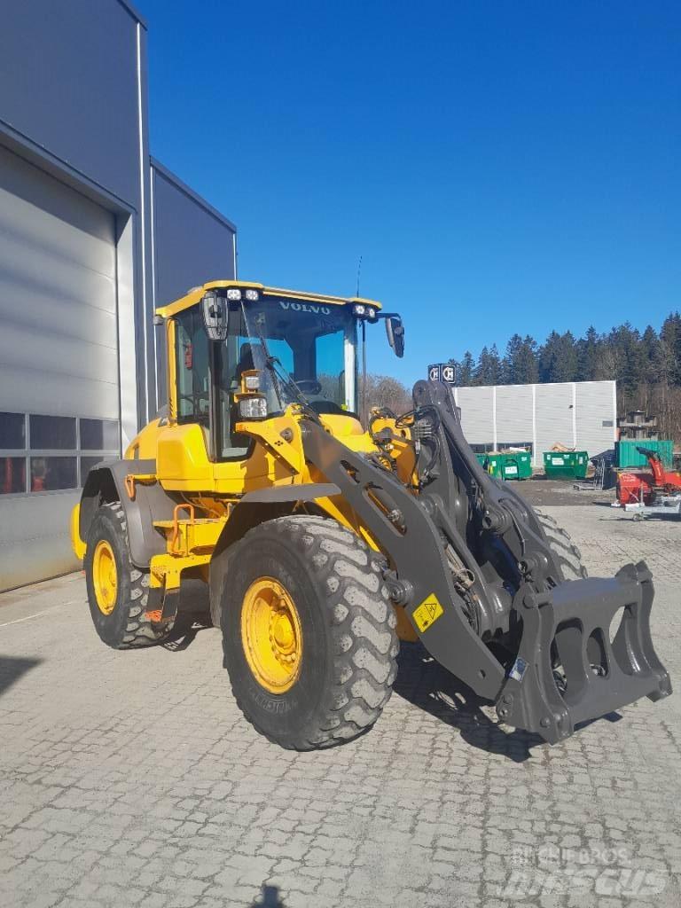 Volvo L90H 輪胎式裝載機