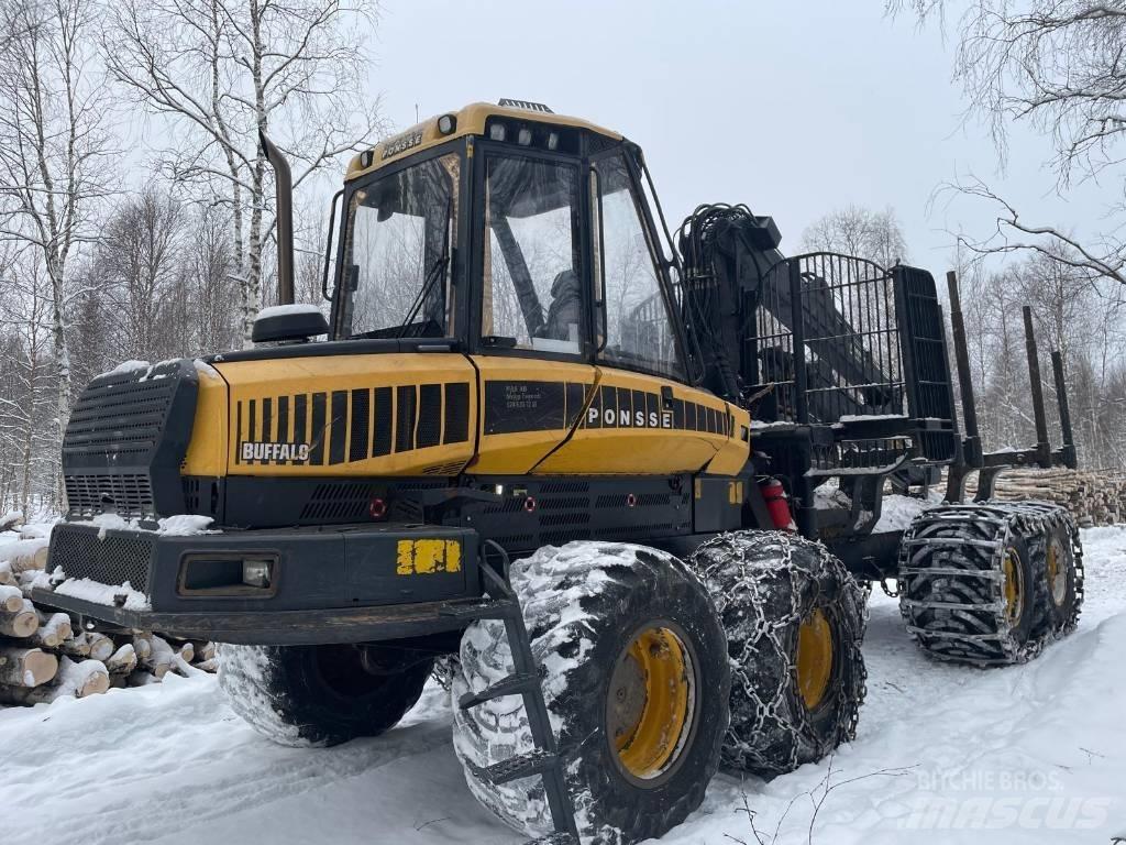 Ponsse Buffalo 集運機